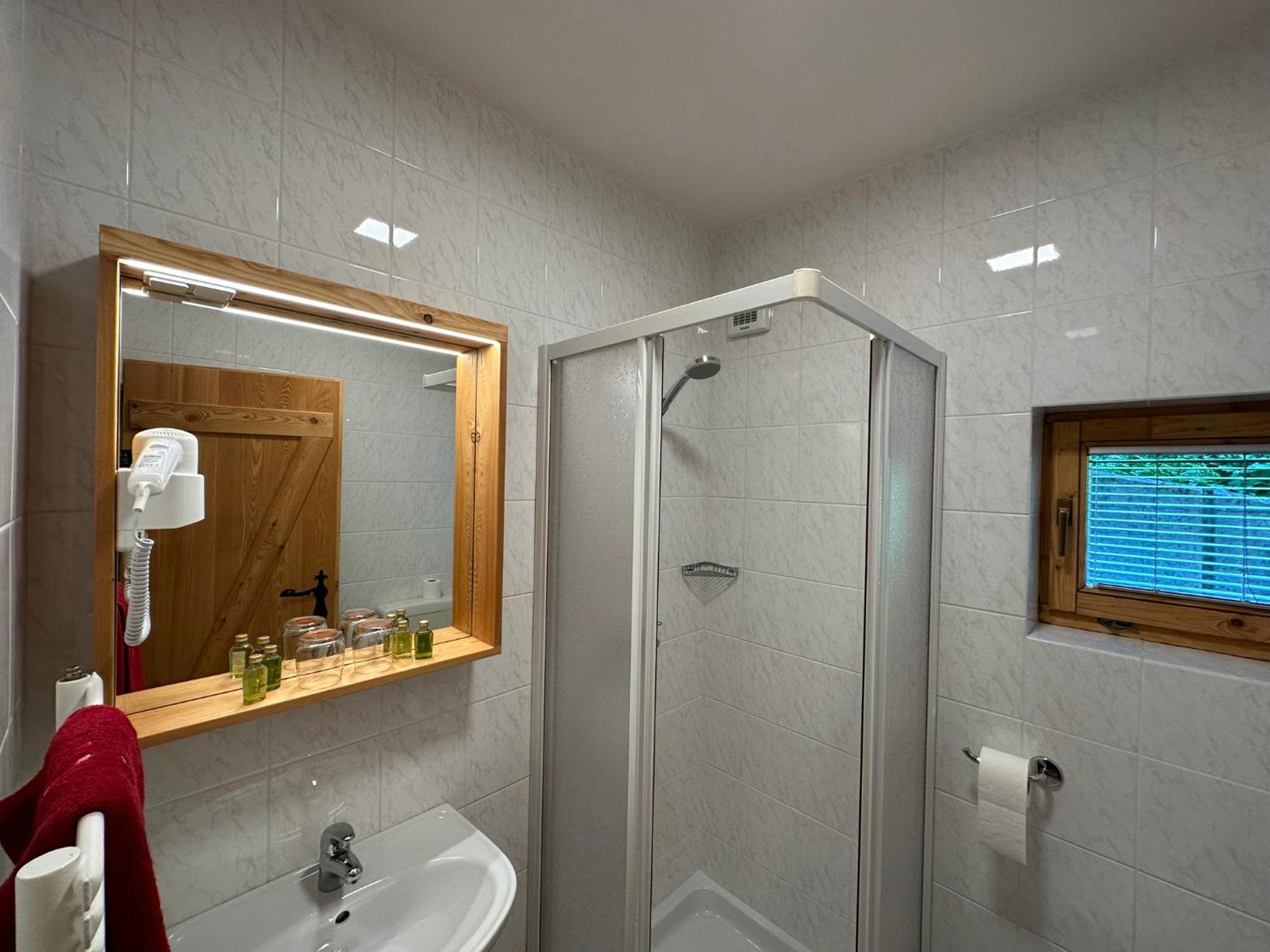 Hotel Surc 크라니스카고라 외부 사진
