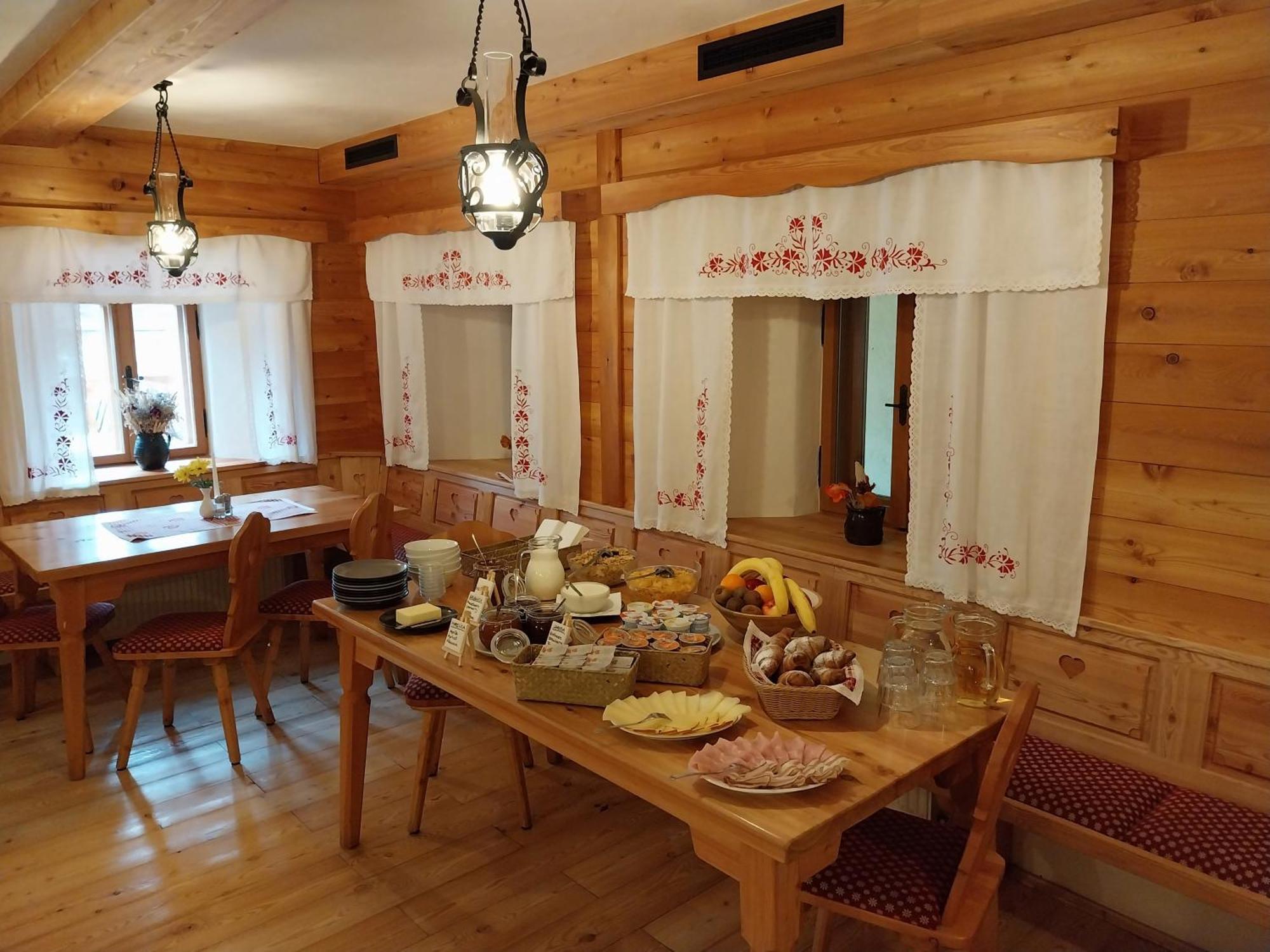 Hotel Surc 크라니스카고라 외부 사진