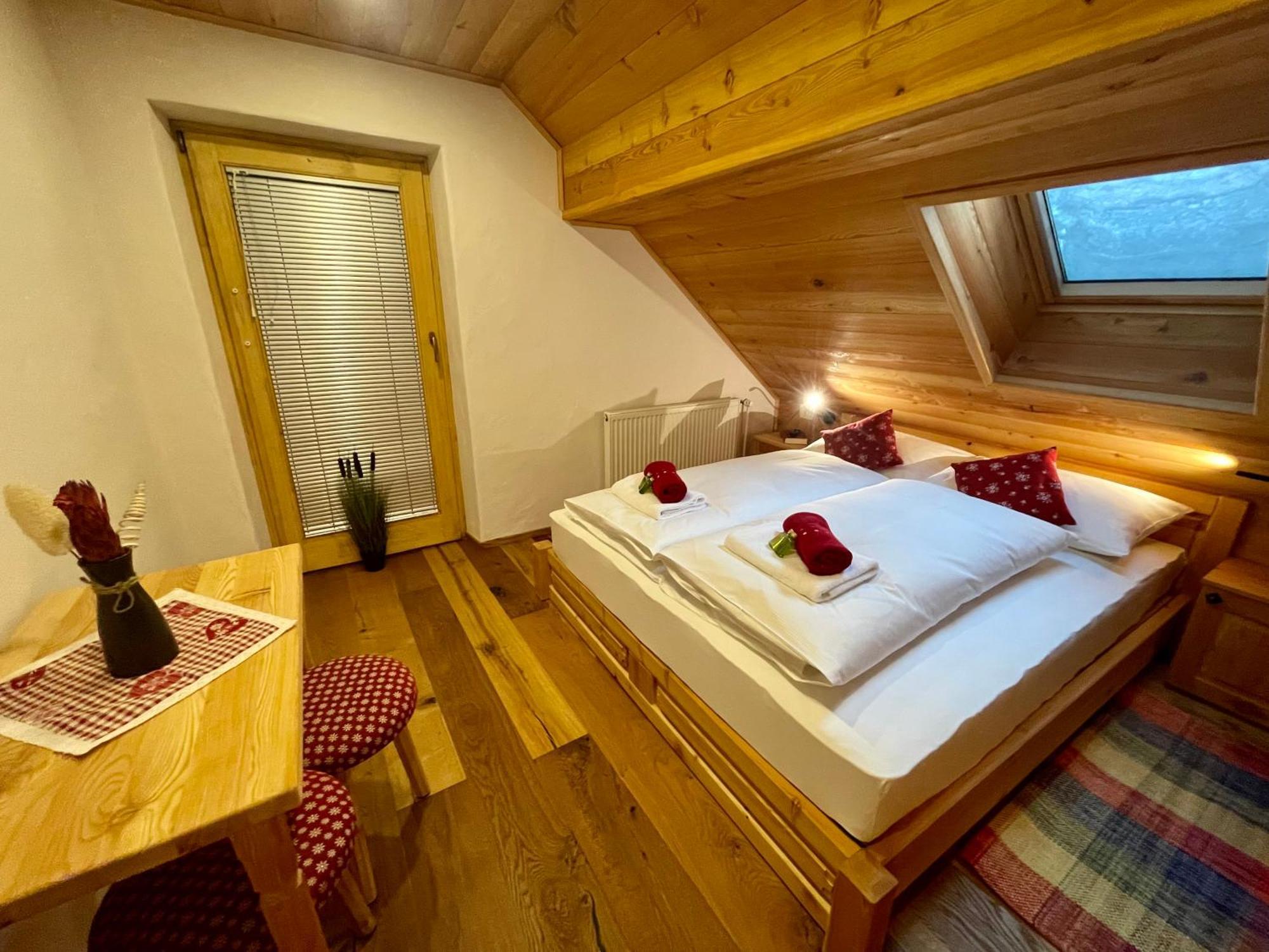 Hotel Surc 크라니스카고라 외부 사진