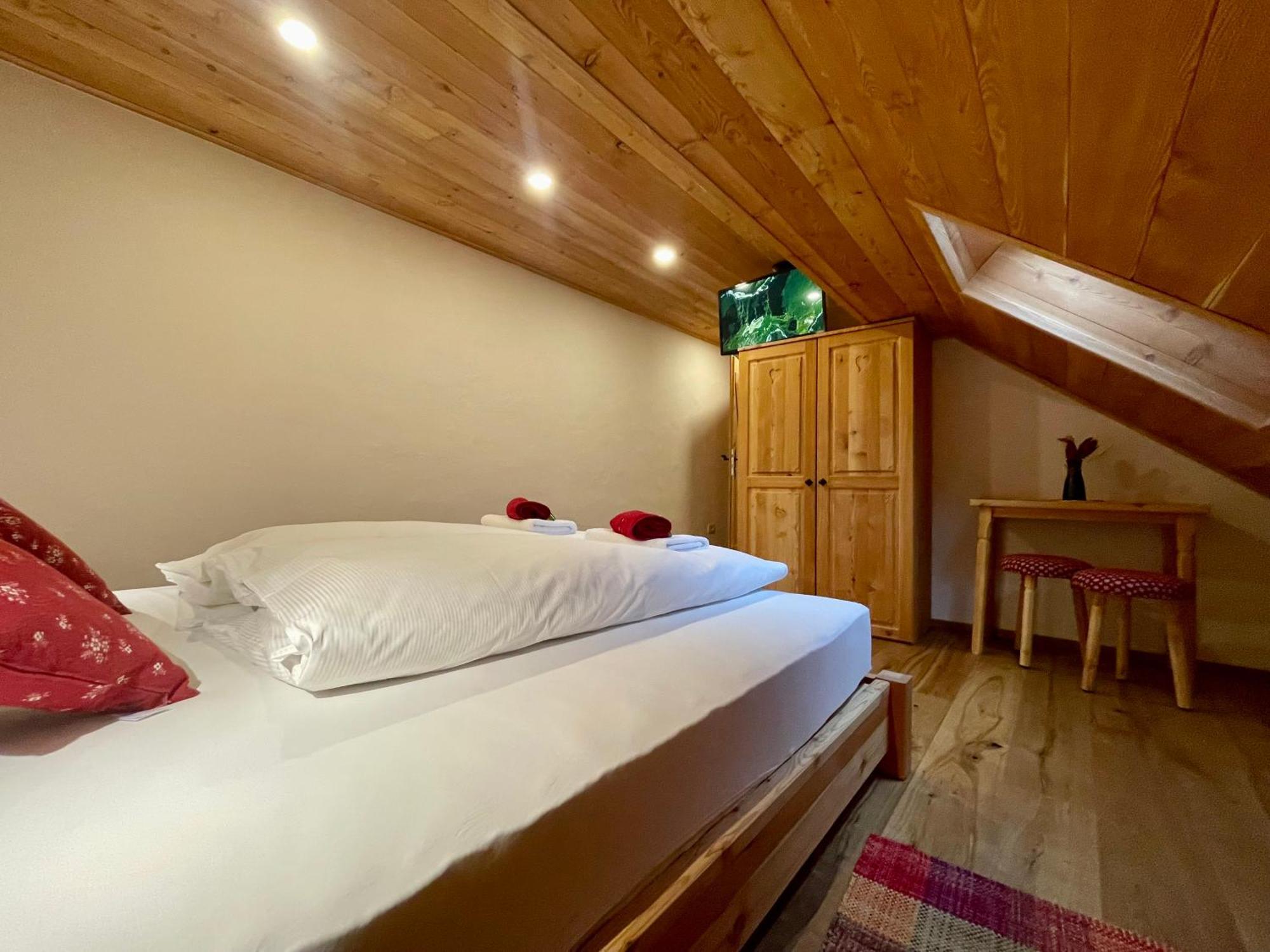 Hotel Surc 크라니스카고라 외부 사진