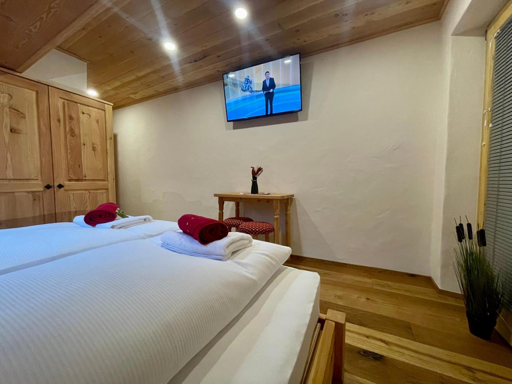 Hotel Surc 크라니스카고라 외부 사진