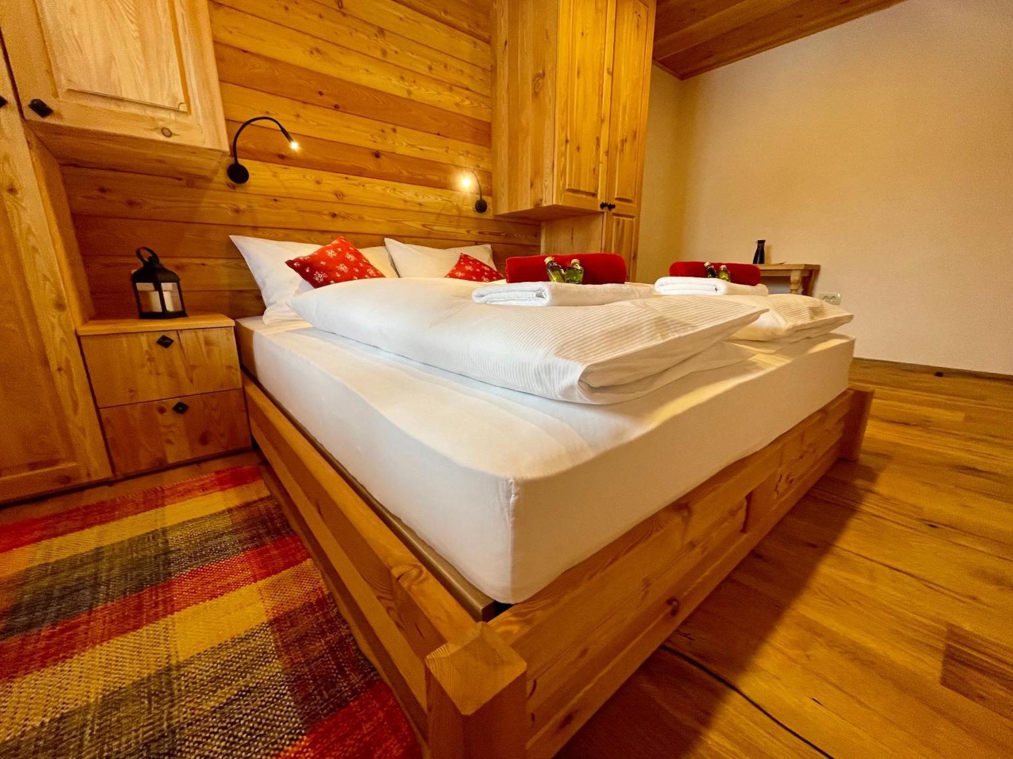 Hotel Surc 크라니스카고라 외부 사진